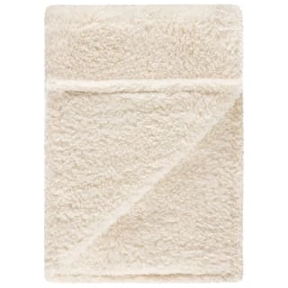 Simply Everyday Teddy Rolled Throw - Cream 3 Simply Everyday Teddy Rolled Throw - Cream - Image 3