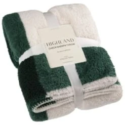 B&M Highland Green Check Sherpa Doublesided Throw