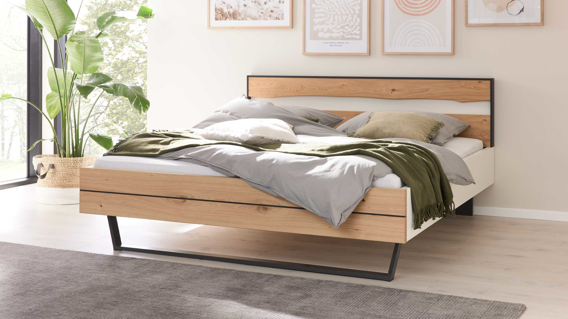 BM Home Shop 2 BM Home Shop -BM Home Shop Schlafen Bettgestelle Bettgestell Interliving aus Holz in Weiss Interliving Schlafzimmer Serie 1031 Bettgestell 862511 Polarweiss und Casa Wildeiche Liegeflaeche ca 180